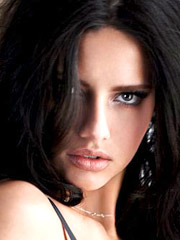 Adriana lima sexy posing in hot ligeries