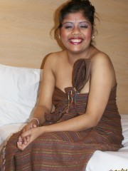Fat indian chick in brown cover gets nude and exposes her booty